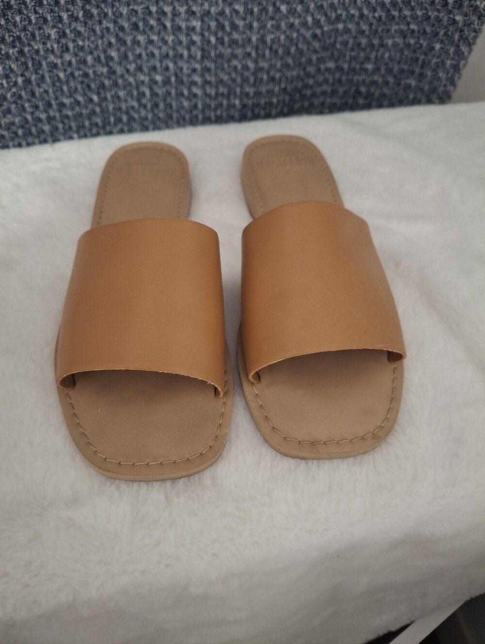 Hollister Tan Slide Sandals - Single Wide Strap Leather-Look Slides